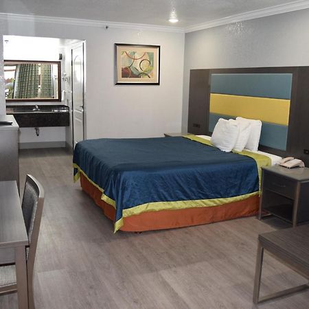 Budget Inn La Puente Exteriér fotografie