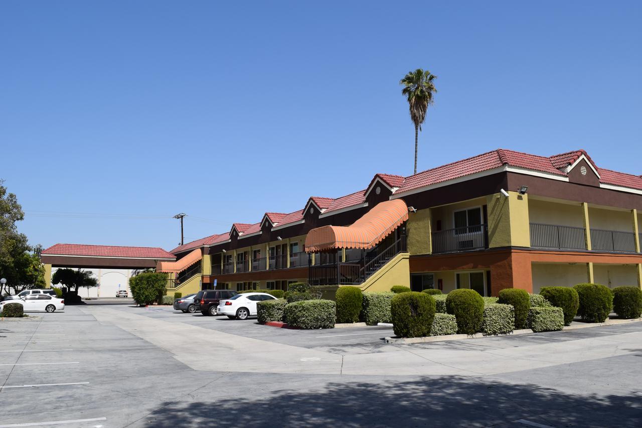 Budget Inn La Puente Exteriér fotografie
