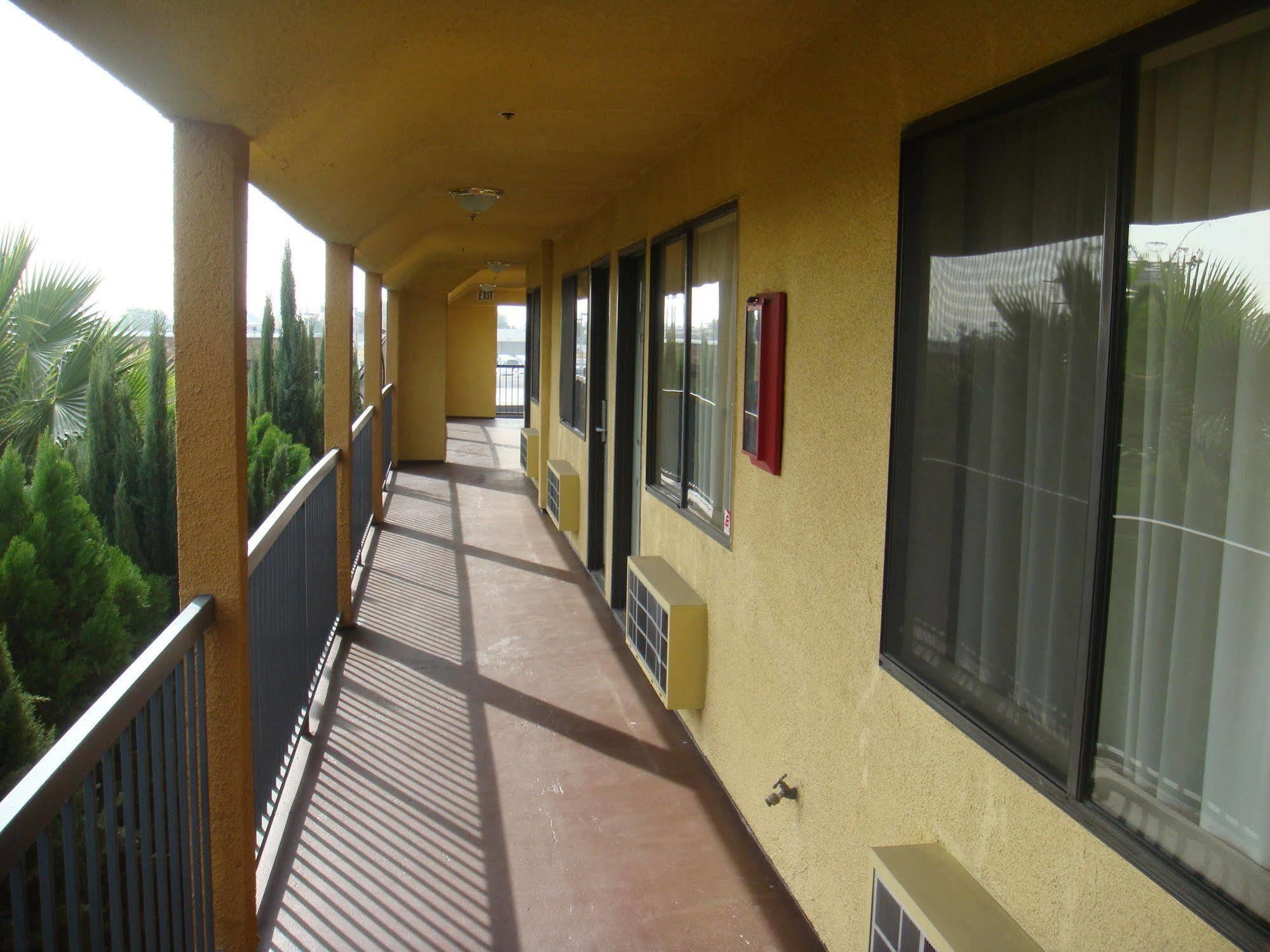 Budget Inn La Puente Exteriér fotografie